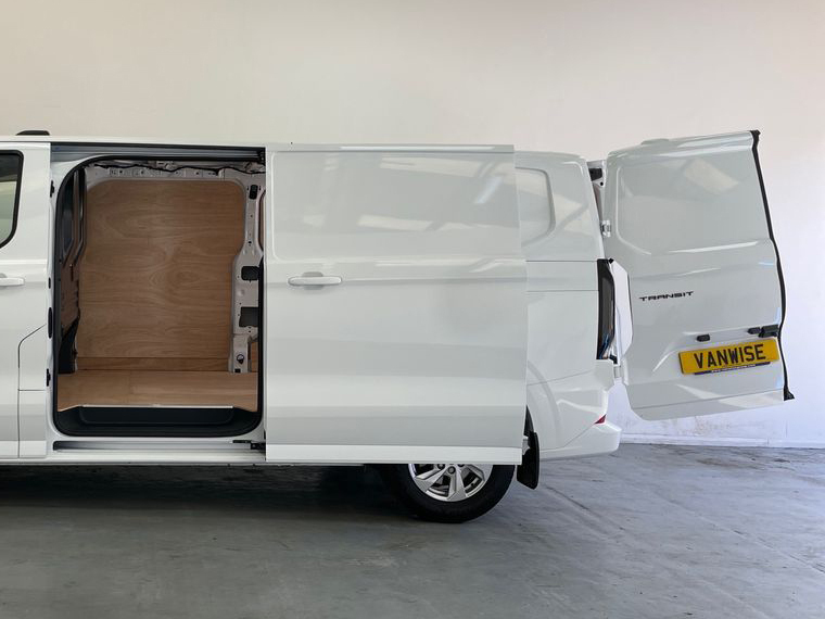 Ford Transit Custom Transit Trend Single Chassis Cab 350 L5 2.0L Ecobl White #6