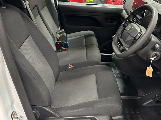 Toyota PROACE Icon Lwb 2.0D 145Ps White #3