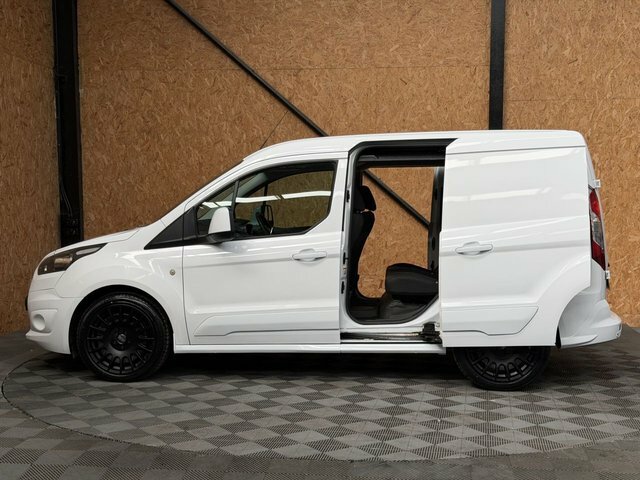 Ford Transit Connect Mpv White #9