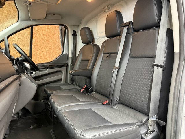Ford Transit Custom 2.0 310 Ecoblue Sport Panel Van L1 WM21HDH Silver #4