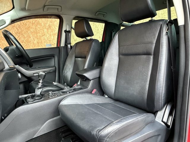 Ford Ranger 2.0 Ecoblue Limited Pickup Double Cab M Red #4
