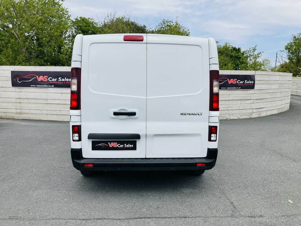 Renault Trafic Sl28 Blue Dci 130 Business Van SA22WYF White #5