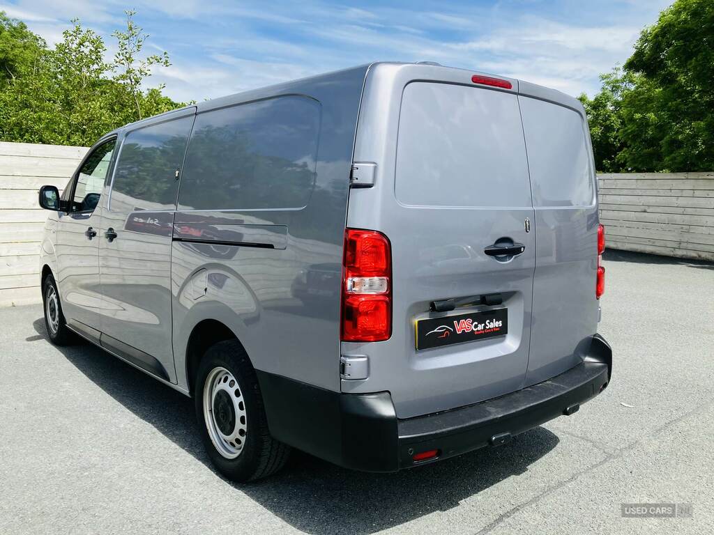 Toyota PROACE 2.0D 140 Active Van Grey #6