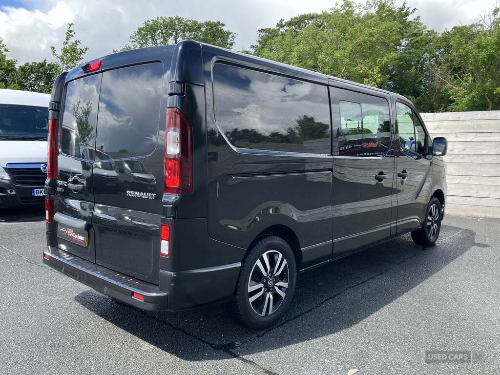 Renault Trafic Ll30 Blue Dci 150 Sport Crew Van Black #6