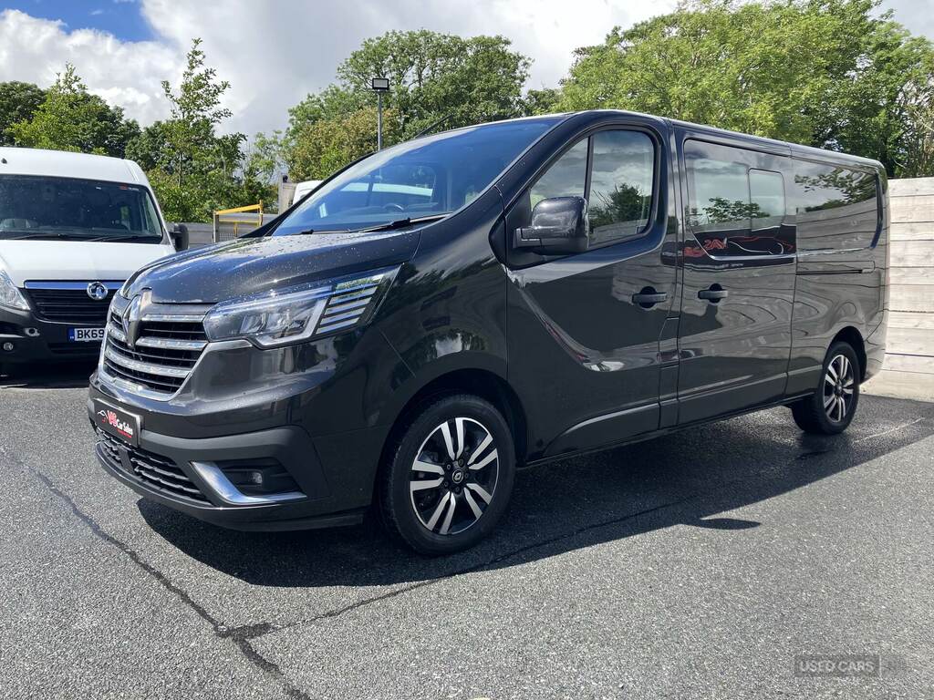 Renault Trafic Ll30 Blue Dci 150 Sport Crew Van Black #3