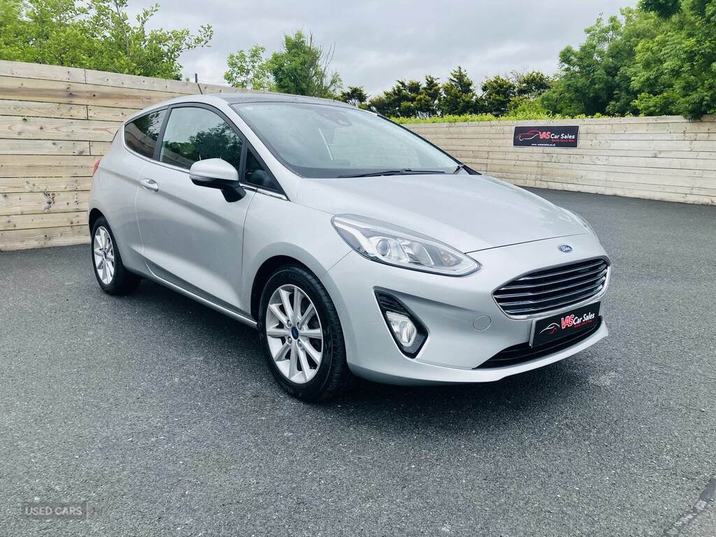 Ford Fiesta 1.0 Ecoboost Titanium Silver
