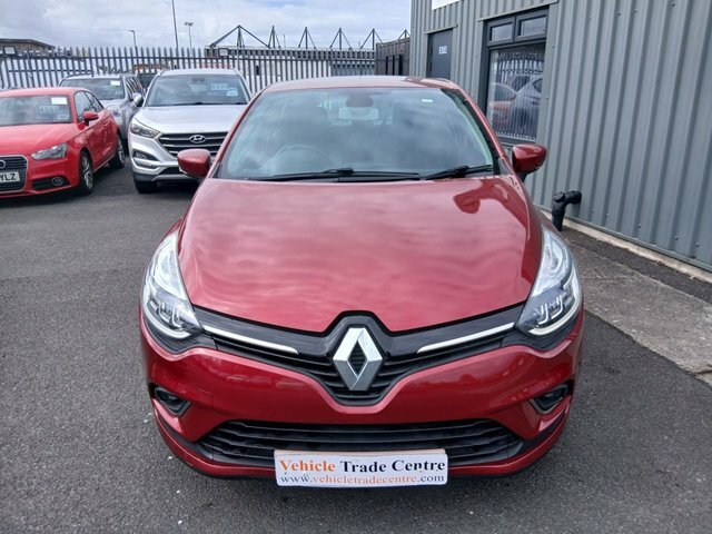 Renault Clio 0.9 Tce Dynamique S Nav Hatchback Manua SP67VBA Red #2