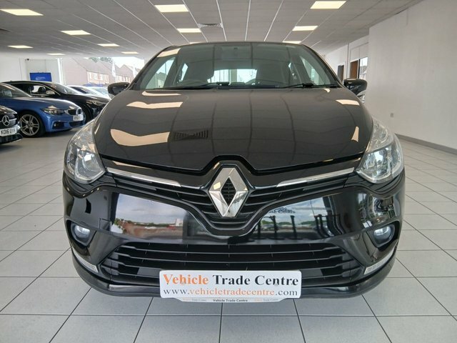 Renault Clio 0.9 Tce Play Hatchback Euro 6 S SA68XGE Black #2