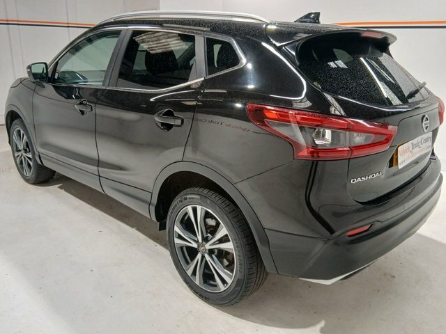 Nissan Qashqai 1.5 Dci N-connecta Suv Euro 6 S NRZ9926 Black #4