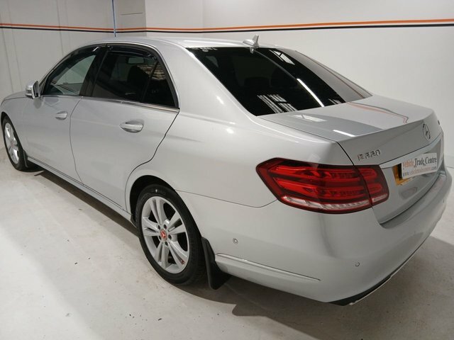 Mercedes-Benz E Class 2.1 E220 Cdi Se Saloon G-tronic Euro 5 Silver #4