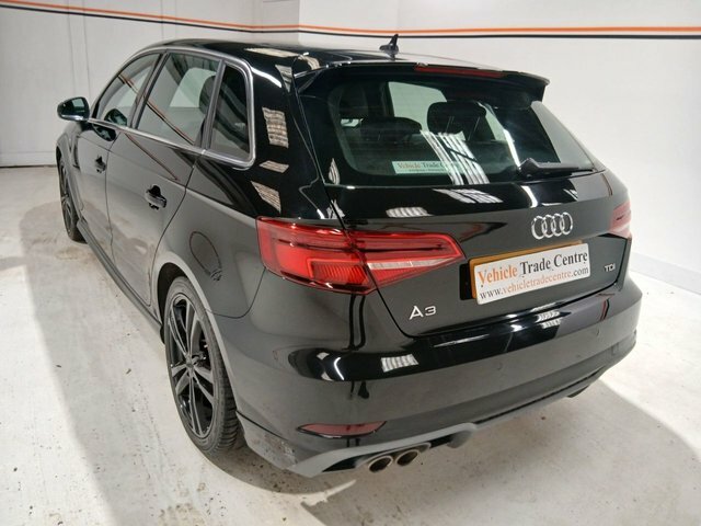 Audi A3 2.0 Tdi S Line Sportback Euro 6 Black #4