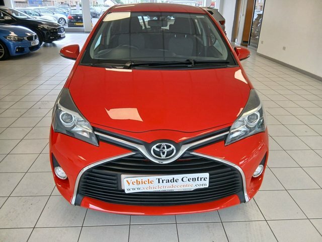 Toyota Yaris 1.33 Dual Vvt-i Icon Hatchback E SL15UXJ Red #2