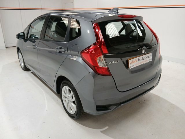 Honda Jazz 1.3 I-vtec Se Navi Hatchback Eur SC18DJD Grey #4