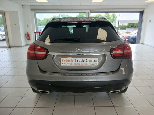 Mercedes-Benz GLA Class 1.6 Gla180 Urban Edition Suv Eur GV68HRZ Grey #5