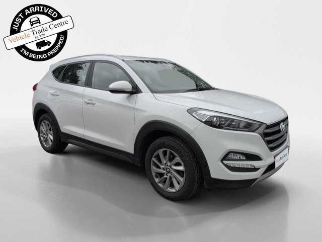 Hyundai Tucson 1.6 Gdi Blue Drive Se Nav Suv Eu White