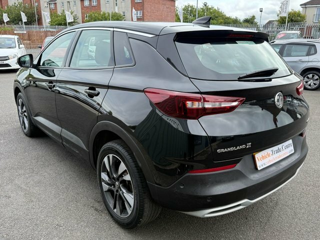 Vauxhall Grandland X 1.5 Turbo D Blueinjection Sport Nav Suv DY69UPX Black #4
