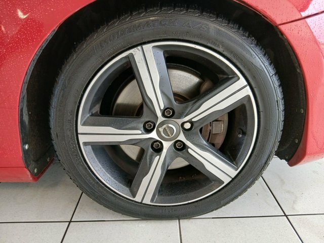 Volvo V40 Hatchback Black #7