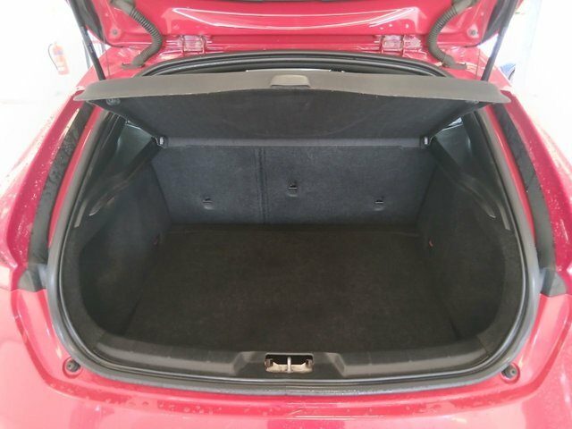 Volvo V40 Hatchback Black #13