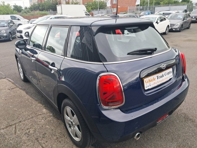 Mini Hatch 1.5 Cooper D Hatchback Euro 6 S SP68JTU Blue #3