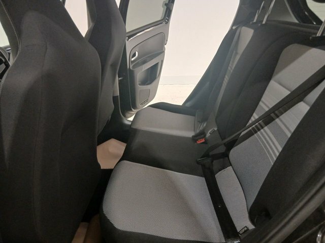 Volkswagen Up High Up Red #17