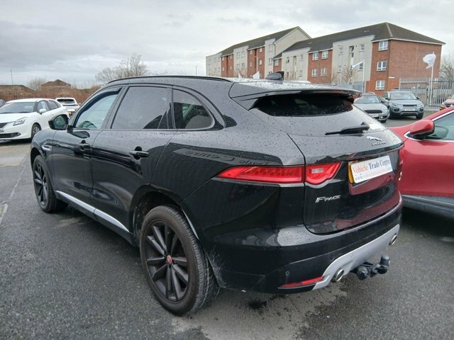 Jaguar F-Pace 3.0 V6 S Awd 296 Bhp Black #4