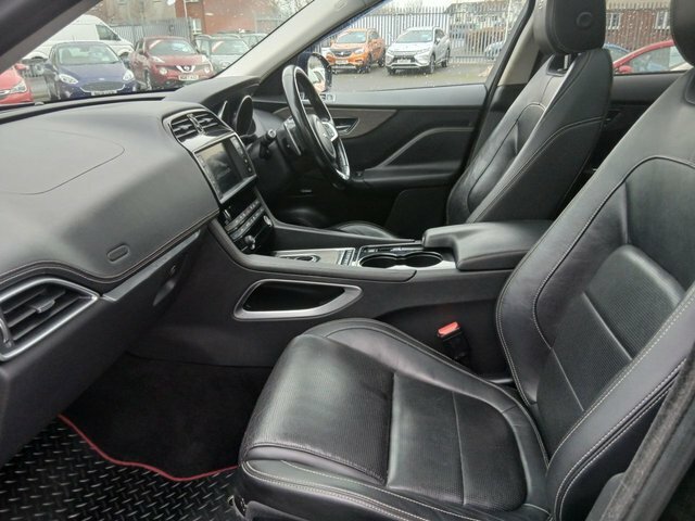 Jaguar F-Pace 2.0 R-sport Awd 178 Bhp Grey #15