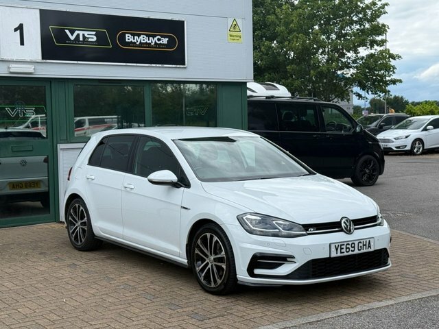 Volkswagen Golf 2019 1.5 Tsi Evo R-line Edition Hatchback Petr White