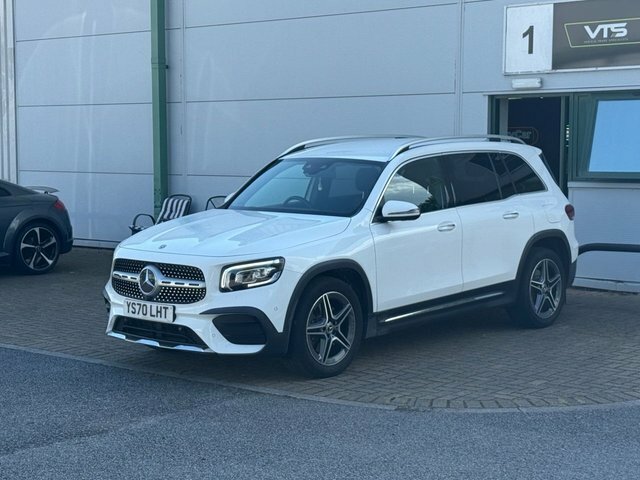 Mercedes-Benz GLB Class 2020 2.0 Glb220d Amg Line Premium Suv White #3