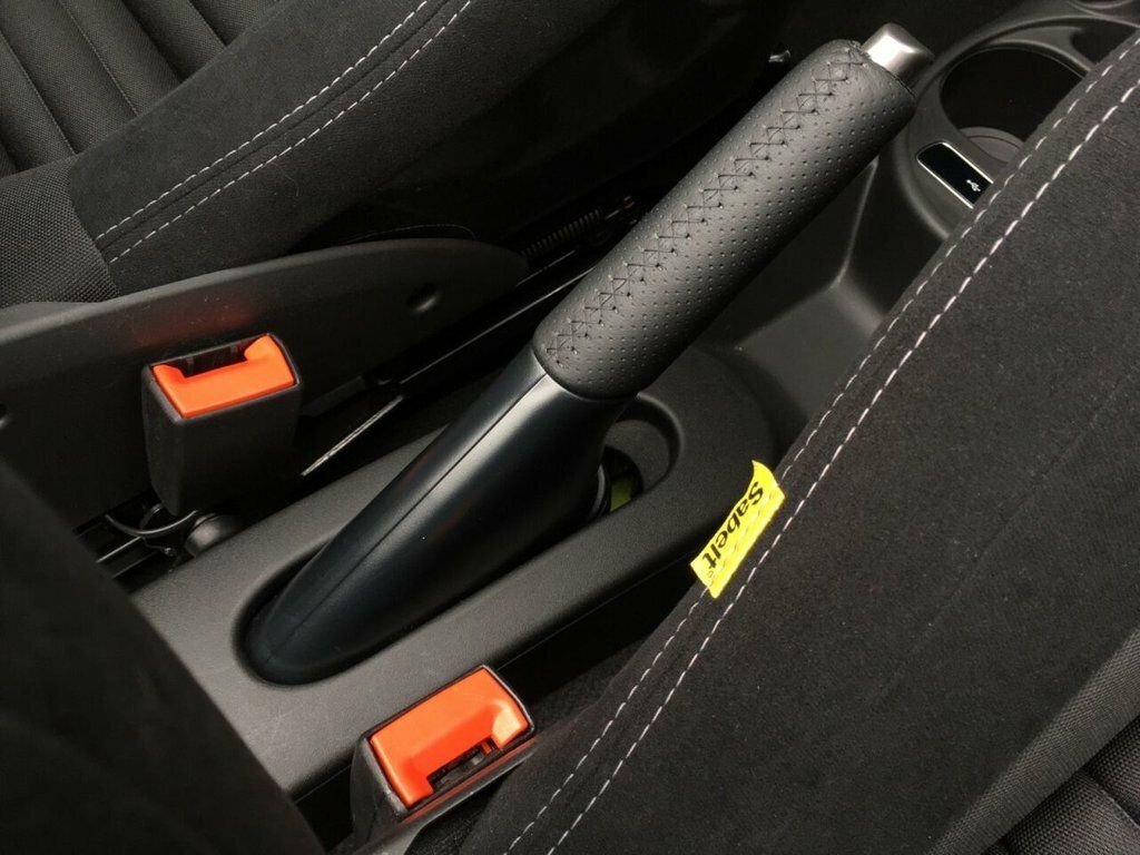 Abarth 595 1.4 T-jet 70Th Hatchback Euro 6 Red #33