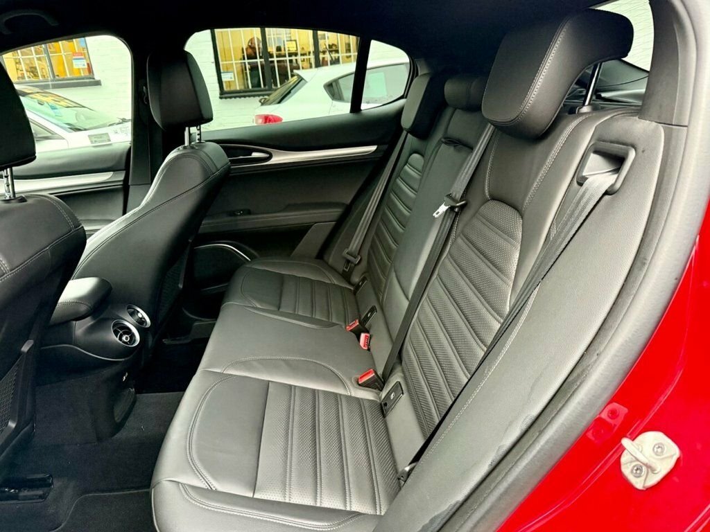 Alfa Romeo Stelvio 2L Veloce Red #6