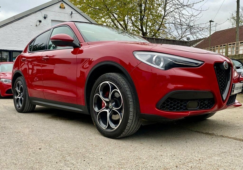 Alfa Romeo Stelvio 2L Veloce Red