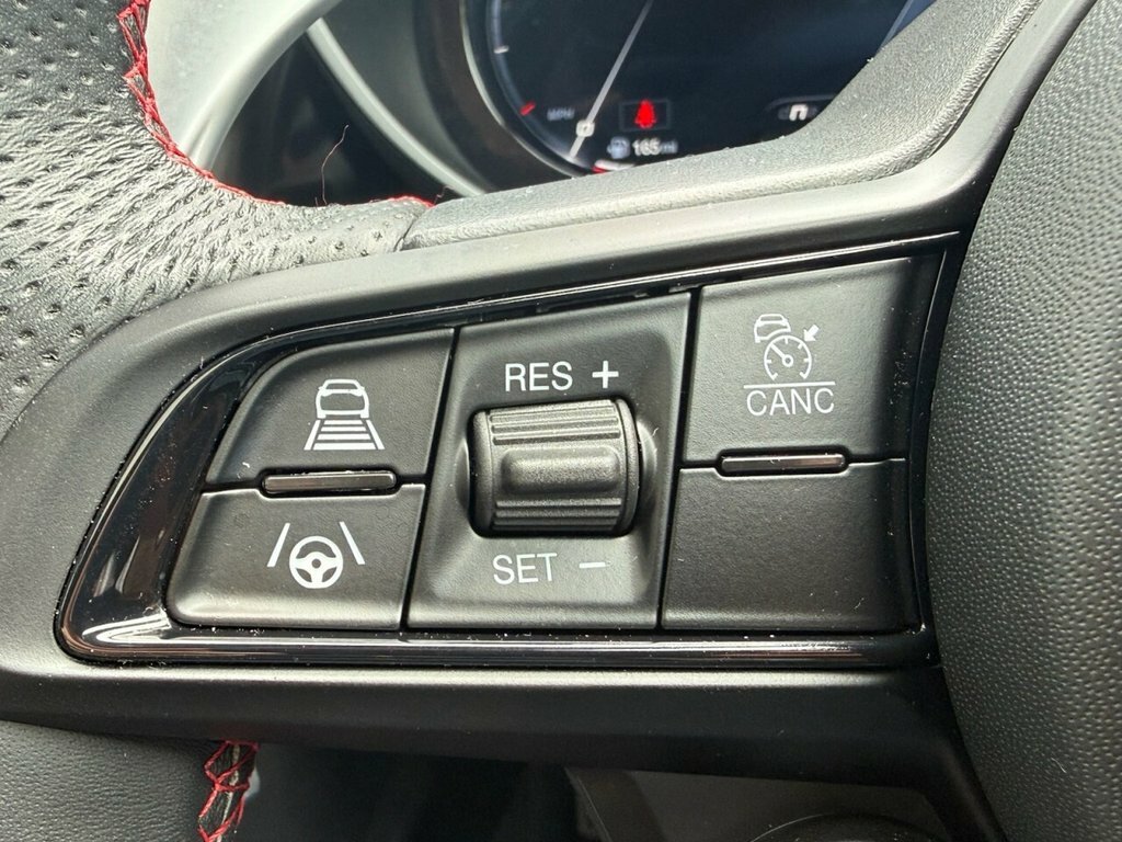 Alfa Romeo Giulia Saloon Black #18