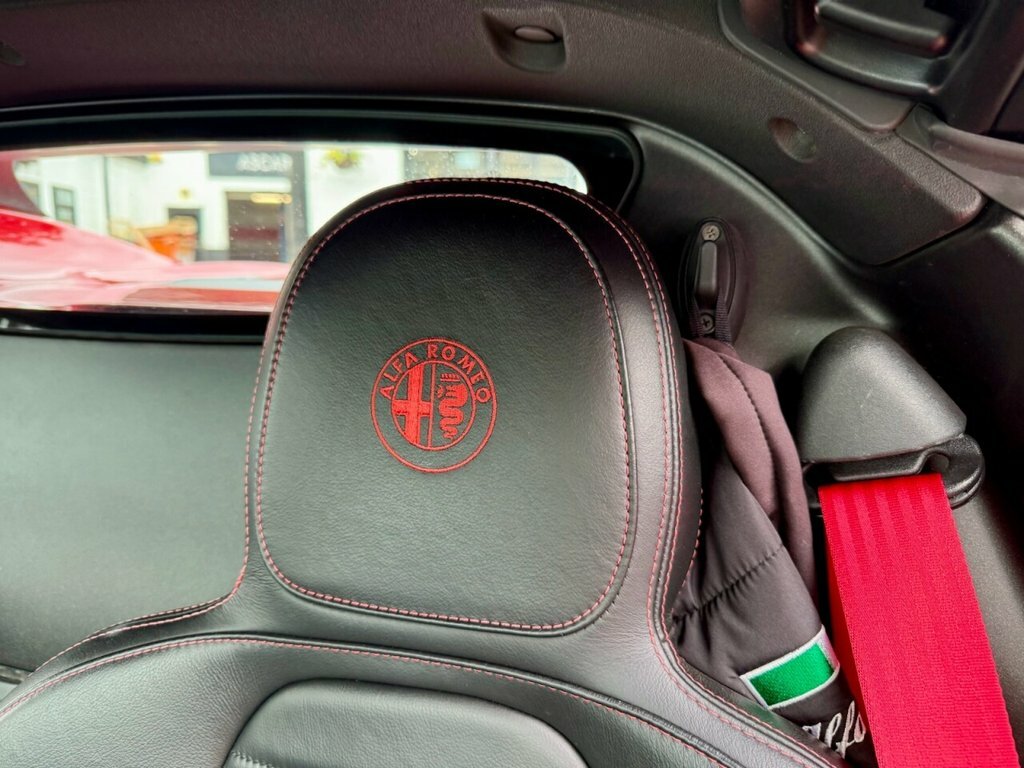 Alfa Romeo 4C Tbi White #14