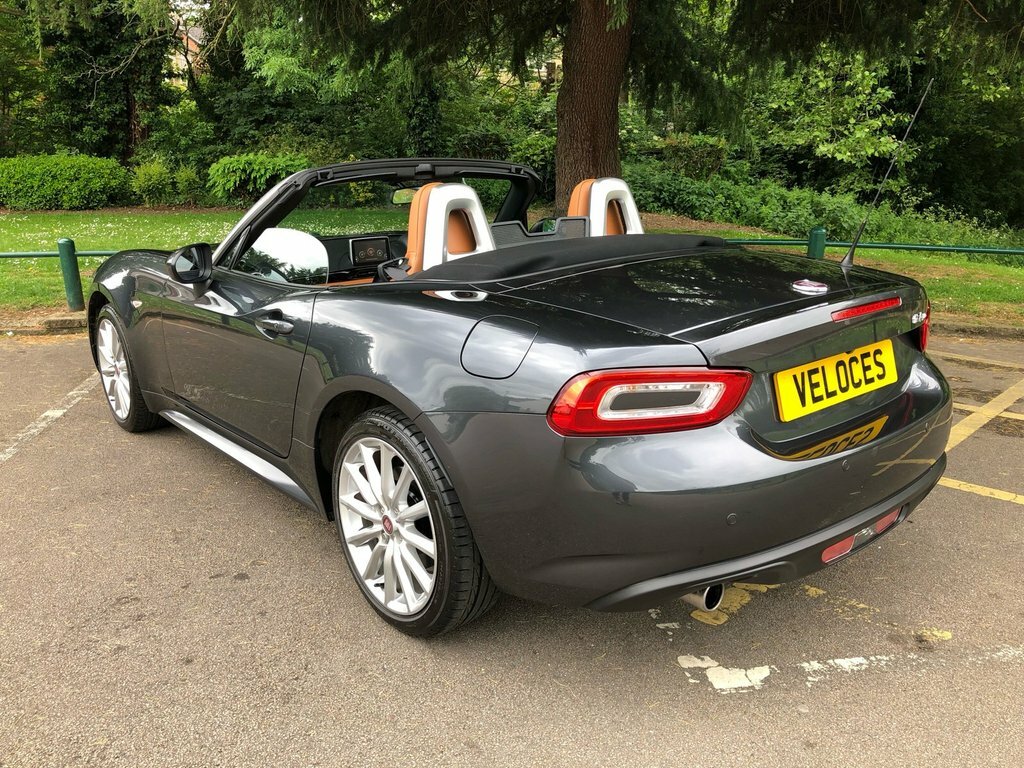 Fiat 124 Spider 1.4L Spider Multiair Lusso Grey #5
