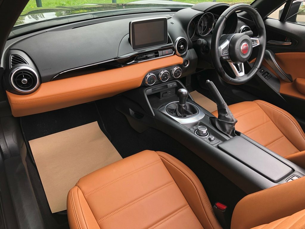 Fiat 124 Spider 124 Spider Classica Multiair Grey #23
