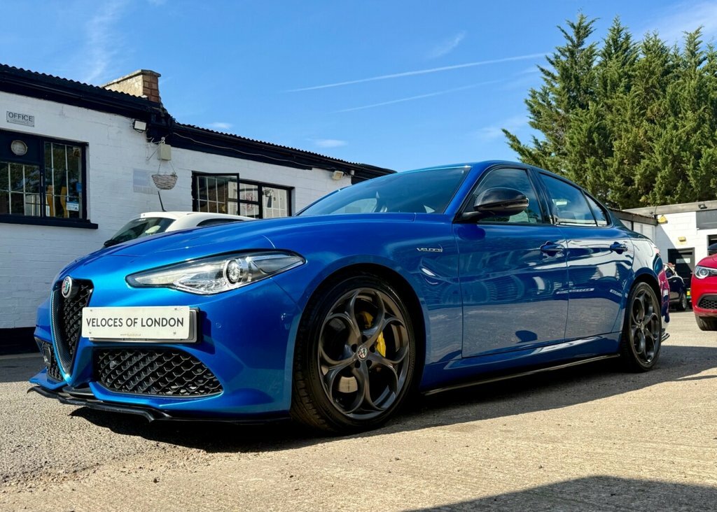 Alfa Romeo Giulia Saloon Blue #3