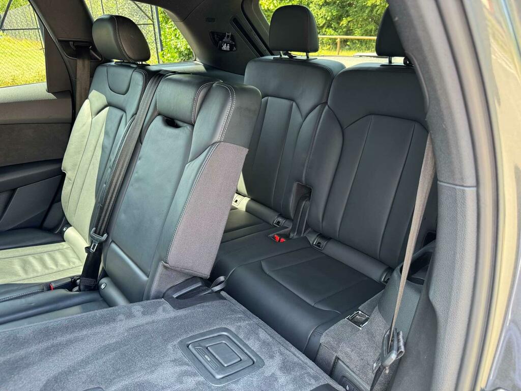 Audi Q7 Black Edition 55 Tfsi Quattro 340 Ps Tiptronic Grey #35