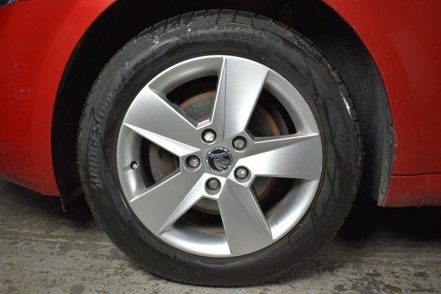 Skoda Octavia 2.0 Tdi 184Bhp Vrs Hatchback Grey #30