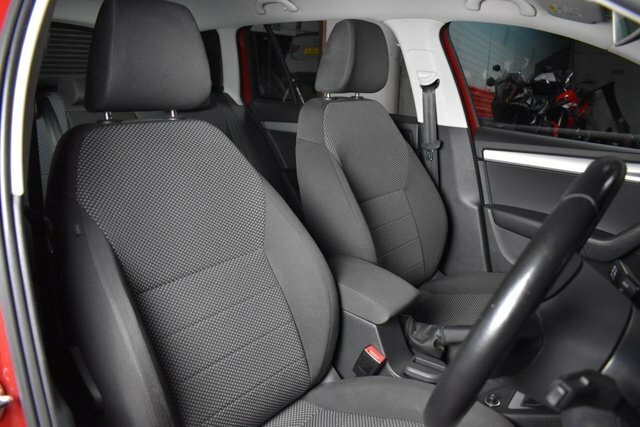 Skoda Octavia Manual Red #6