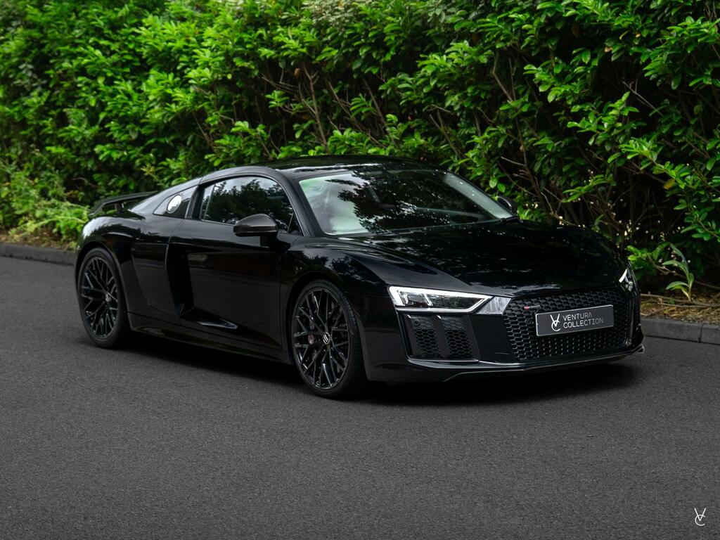Audi R8 Black Black