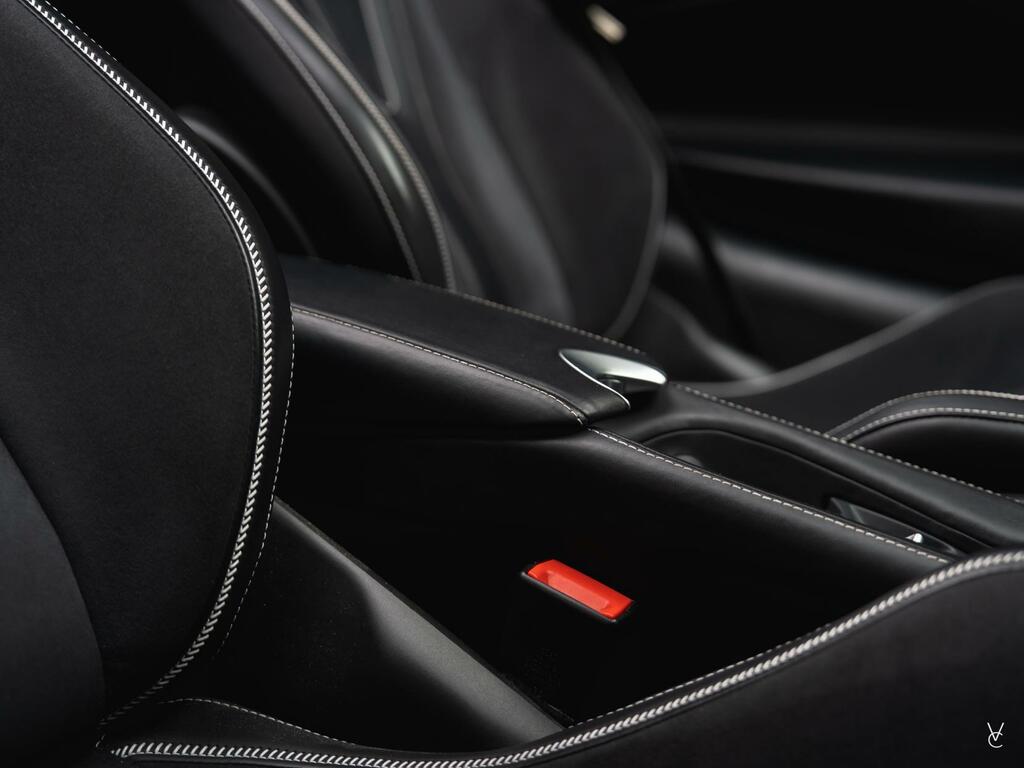 McLaren 720S Petrol Black #33