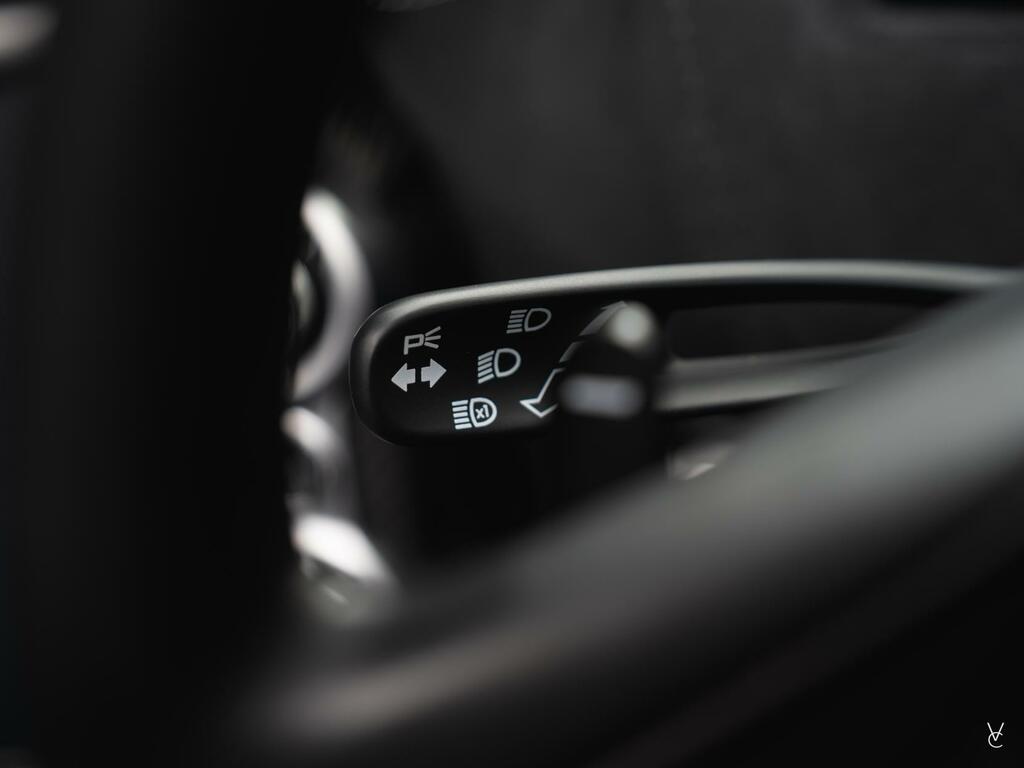 McLaren 720S Petrol Black #18