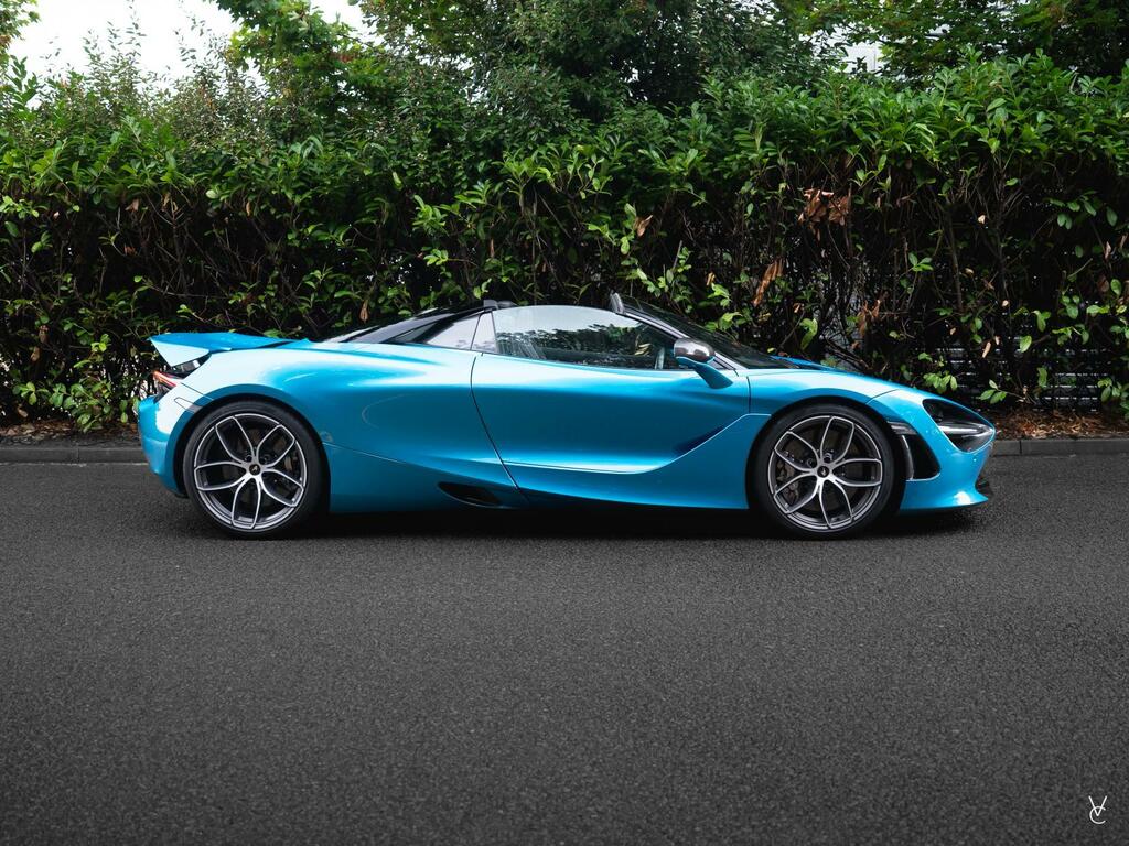McLaren 720S Petrol Black #8