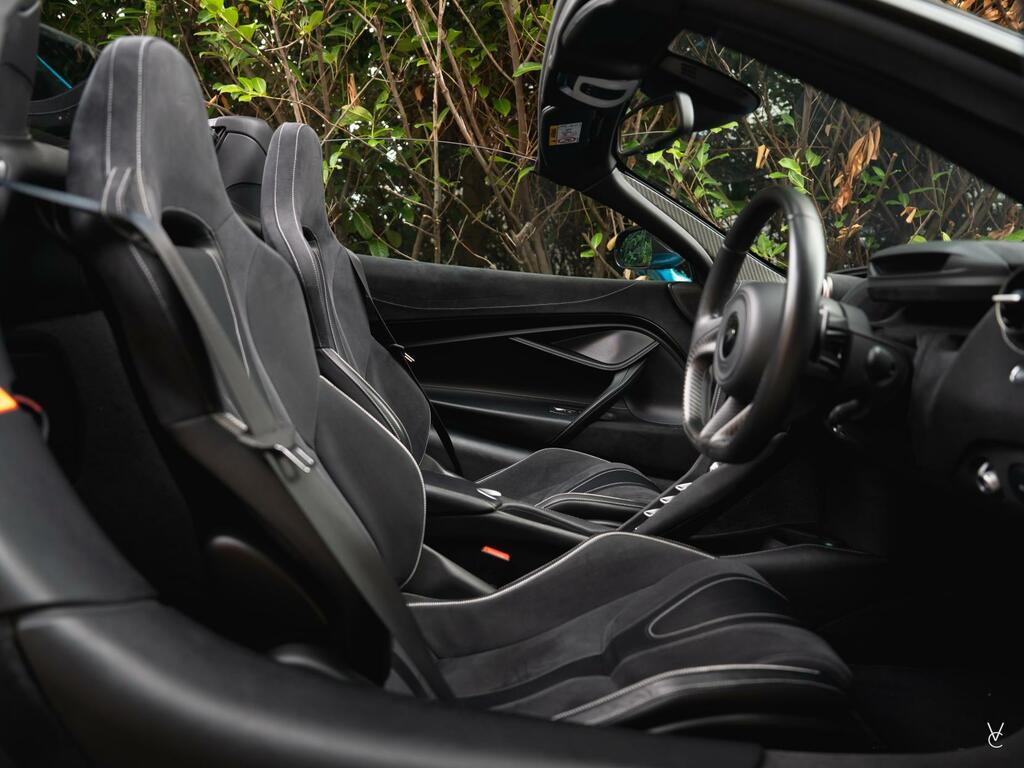 McLaren 720S Petrol Black #38