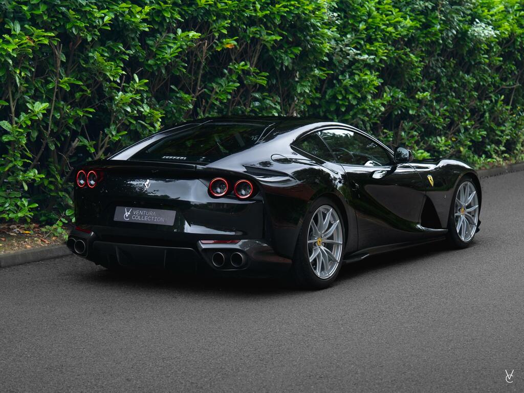 Ferrari 812 Superfast Superfast Black #4