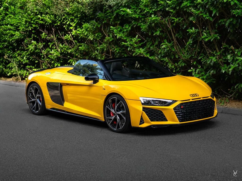 Audi R8 Yellow Yellow