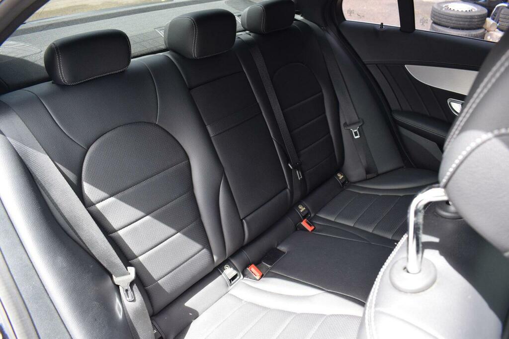 Mercedes-Benz C Class Saloon Black #22