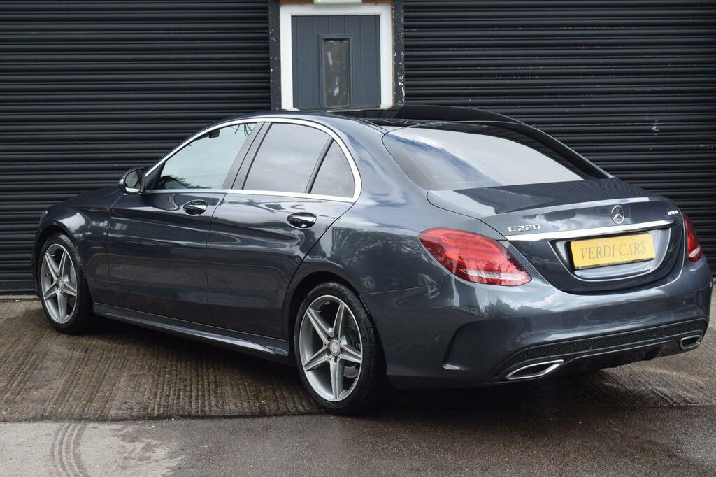 Mercedes-Benz C Class Saloon Black #9