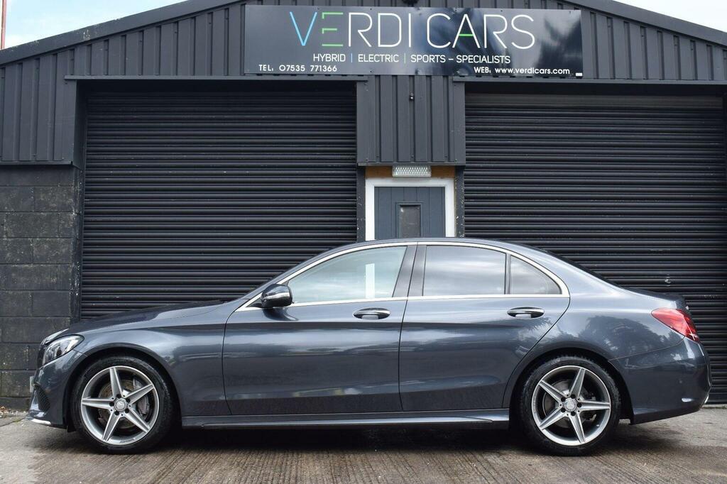 Mercedes-Benz C Class Saloon Black #12