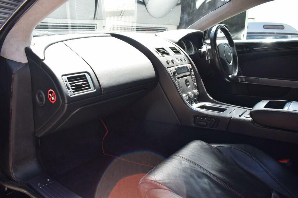 Aston Martin DB9 Coupe 5.9 Seq 200808 Black #30
